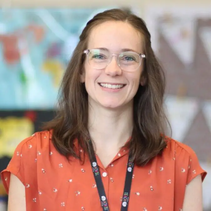 Caroline Adam 600x600